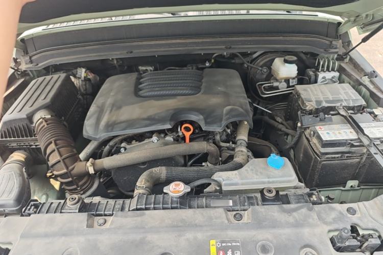 Used Tank 300 2021 City Edition 2.0T—Truly Stylish Engine Bay