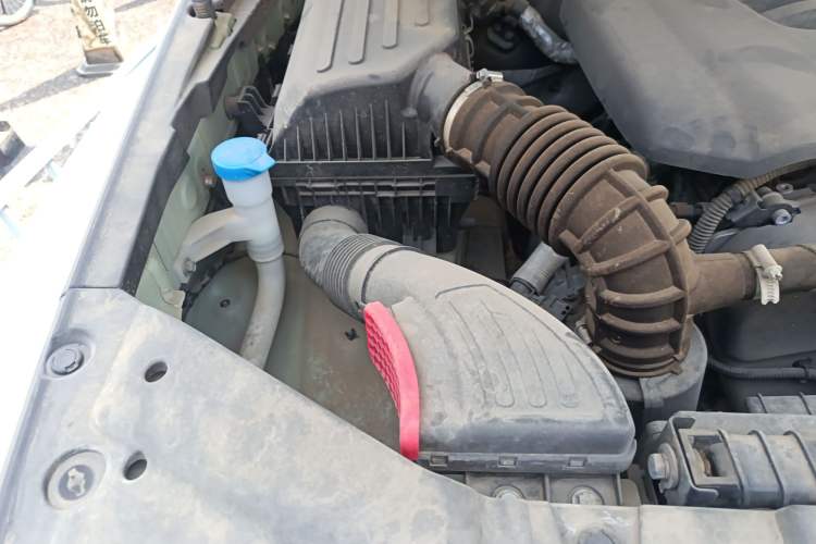 Used Tank 300 2021 City Edition 2.0T—Truly Stylish Engine Bay Right