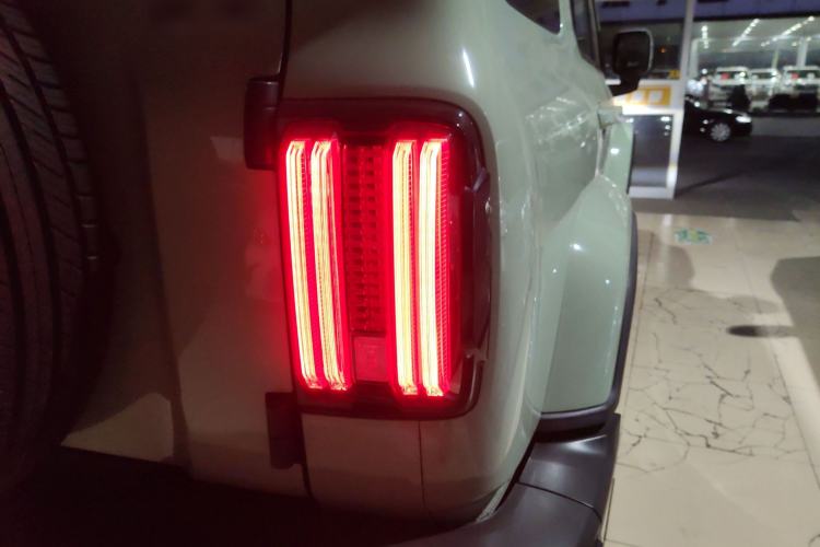 Used Tank 300 2021 City Edition 2.0T—Truly Stylish Exterior 2