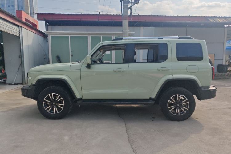Used Tank 300 2021 City Edition 2.0T—Truly Stylish Exterior 3