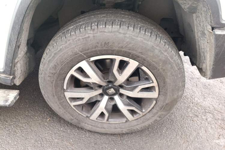 Used Tank 300 2021 City Edition 2.0T—Truly Stylish Exterior 4