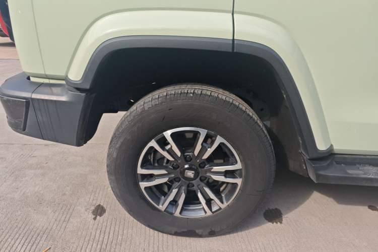 Used Tank 300 2021 City Edition 2.0T—Truly Stylish Exterior 8