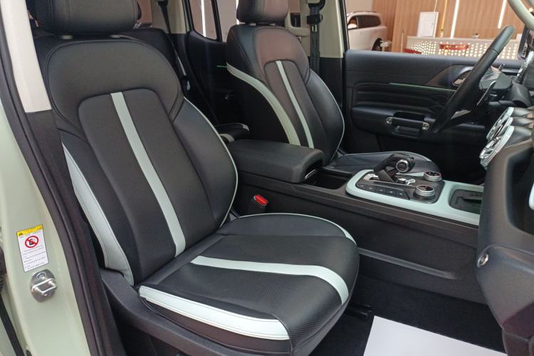 Used Tank 300 2021 City Edition 2.0T—Truly Stylish Interior 1
