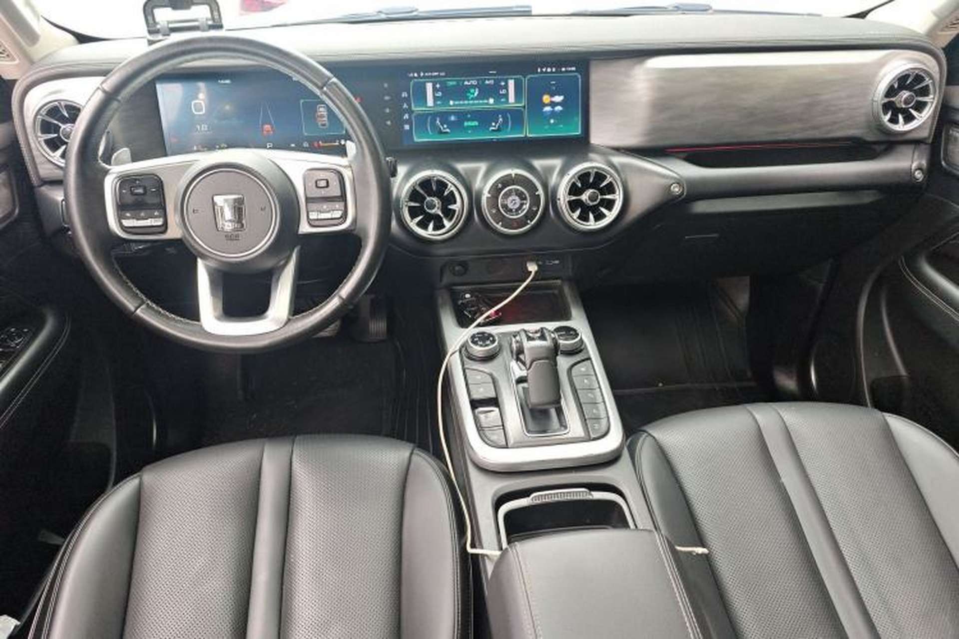 Used Tank 300 2021 City Edition 2.0T—Truly Stylish Interior 2