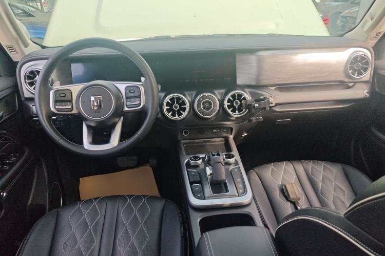 Used Tank 300 2021 City Edition 2.0T—Truly Stylish Interior 2