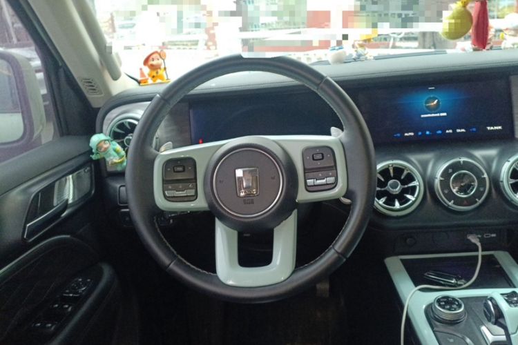 Used Tank 300 2021 City Edition 2.0T—Truly Stylish Interior 3