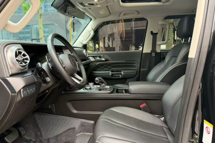 Used Tank 300 2021 Off-Road Edition 2.0T Conqueror Interior 4