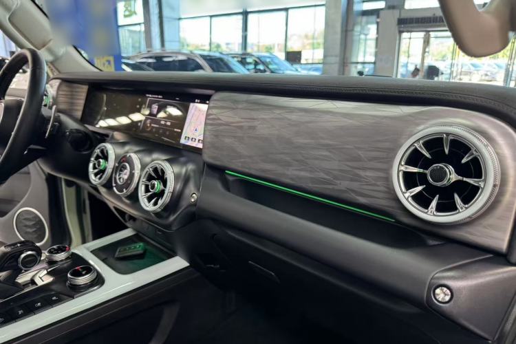 Used Tank 300 2021 City Edition 2.0T—Truly Stylish Interior 6