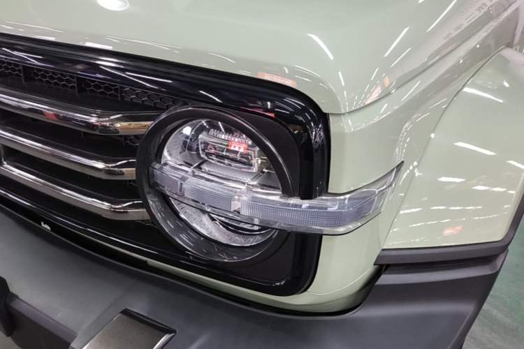 Used Tank 300 2021 City Edition 2.0T—Truly Stylish Left Front Headlight