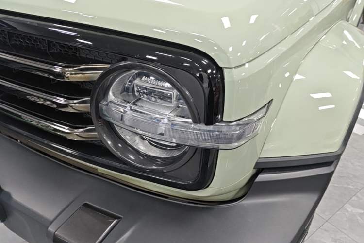 Used Tank 300 2021 City Edition 2.0T—Truly Stylish Left Front Headlight