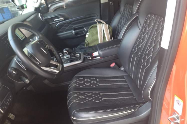 Used Tank 300 2021 Off-Road Edition 2.0T Challenger Left Front Seat