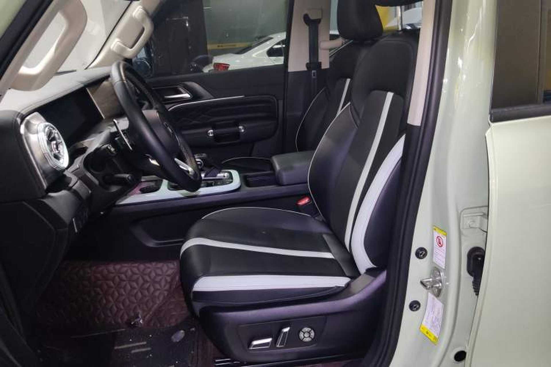 Used Tank 300 2021 City Edition 2.0T—Truly Stylish Left Front Seat