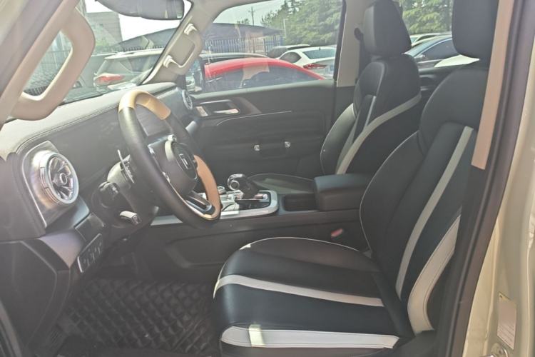 Used Tank 300 2021 City Edition 2.0T—Truly Stylish Left Front Seat