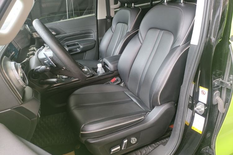 Used Tank 300 2021 Off-Road Edition 2.0T Conqueror Left Front Seat