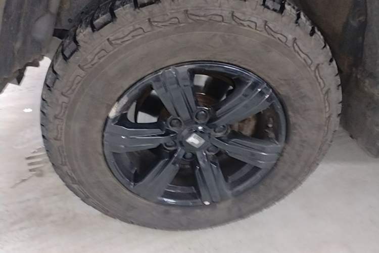 Used Tank 300 2021 Off-Road Edition 2.0T Challenger Left Front Wheel Hub