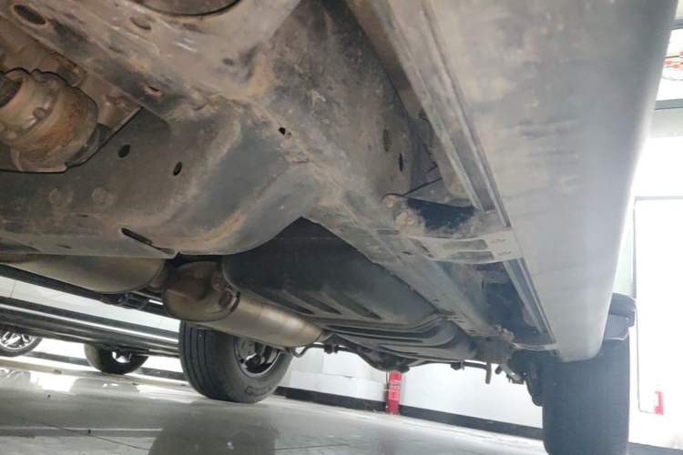Used Tank 300 2021 City Edition 2.0T—Truly Stylish Left Side Sill