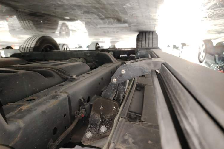 Used Tank 300 2021 City Edition 2.0T—Truly Stylish Left Side Sill