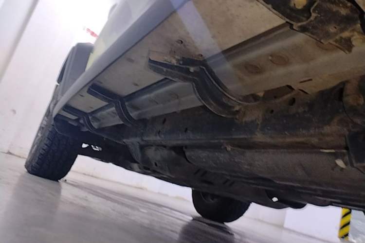 Used Tank 300 2021 Off-Road Edition 2.0T Challenger Left Side Sill