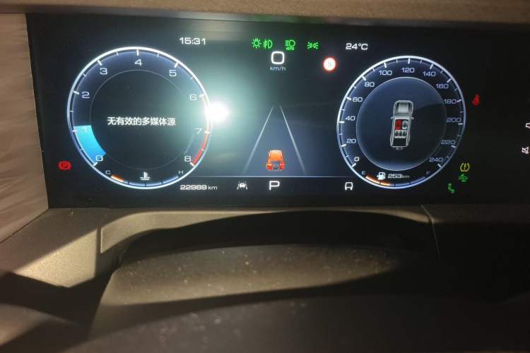 Used Tank 300 2021 City Edition 2.0T—Truly Stylish Odometer Close Up