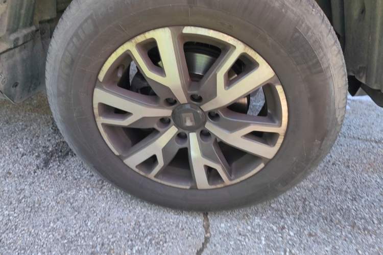 Used Tank 300 2021 City Edition 2.0T—Truly Stylish Right Front Wheel Hub