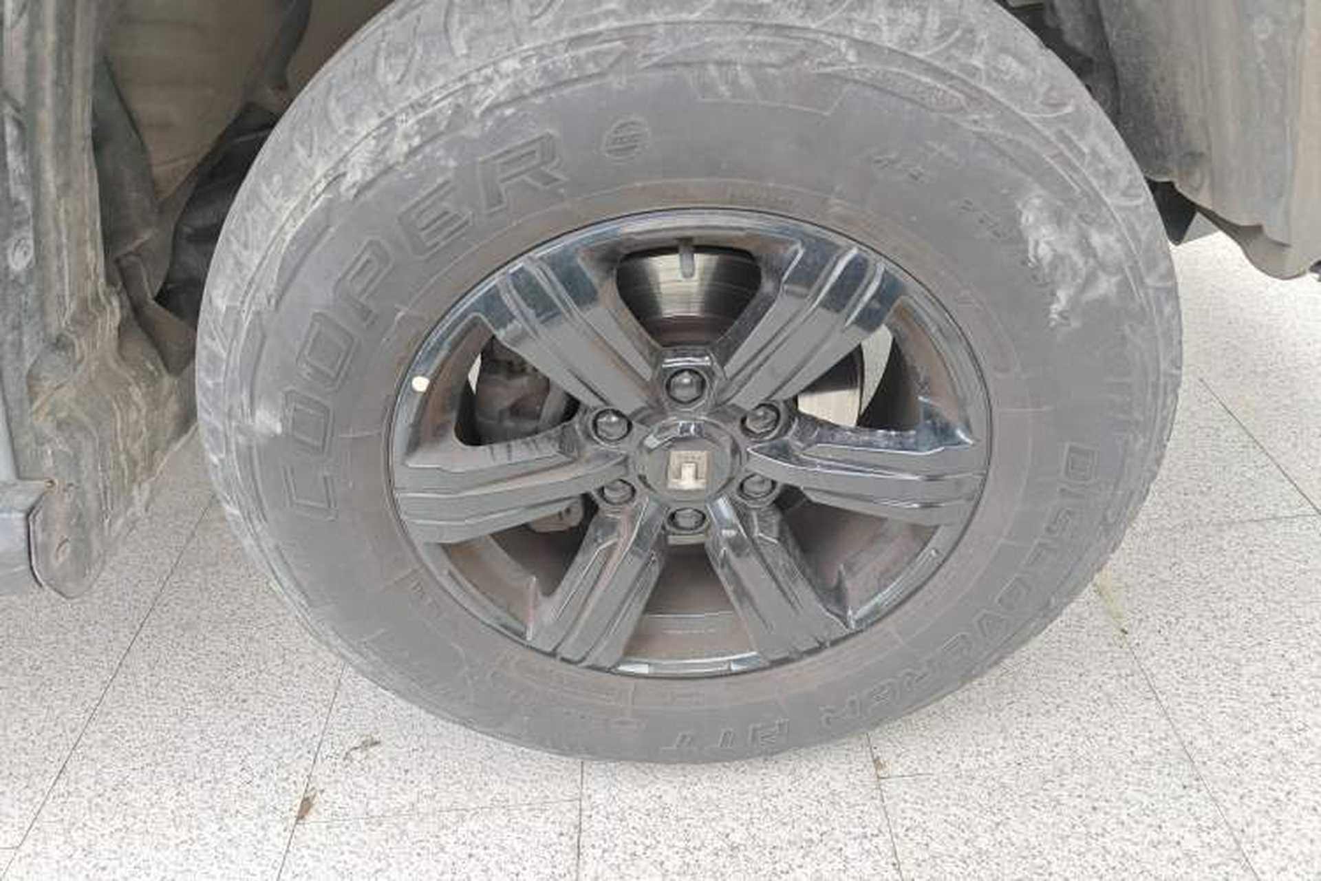 Used Tank 300 2021 Off-Road Edition 2.0T Challenger Right Front Wheel Hub