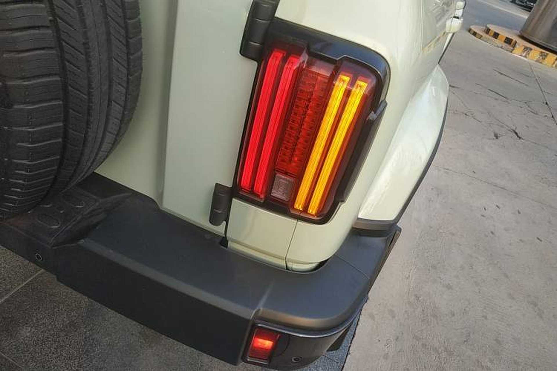 Used Tank 300 2021 City Edition 2.0T—Truly Stylish Right Rear Taillight