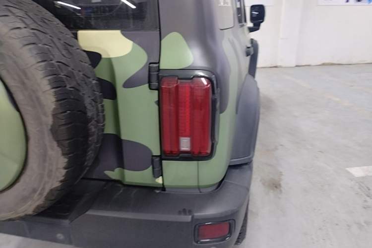 Used Tank 300 2021 Off-Road Edition 2.0T Challenger Right Rear Taillight
