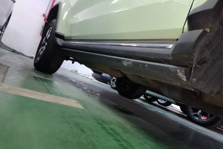 Used Tank 300 2021 City Edition 2.0T—Truly Stylish Right Side Sill