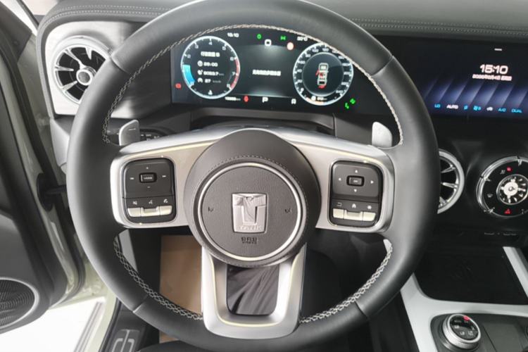 Used Tank 300 2021 City Edition 2.0T—Truly Stylish Steering Wheel