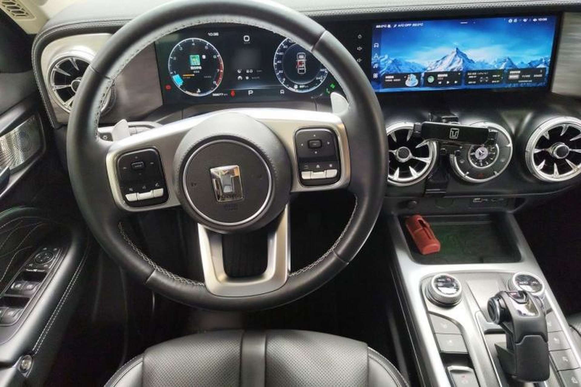 Used Tank 300 2021 City Edition 2.0T—Truly Stylish Steering Wheel