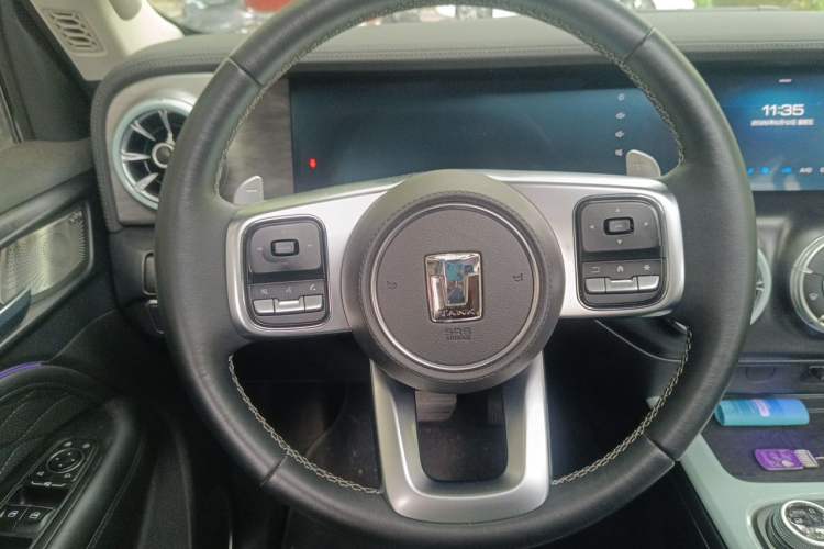 Used Tank 300 2021 City Edition 2.0T—Truly Stylish Steering Wheel