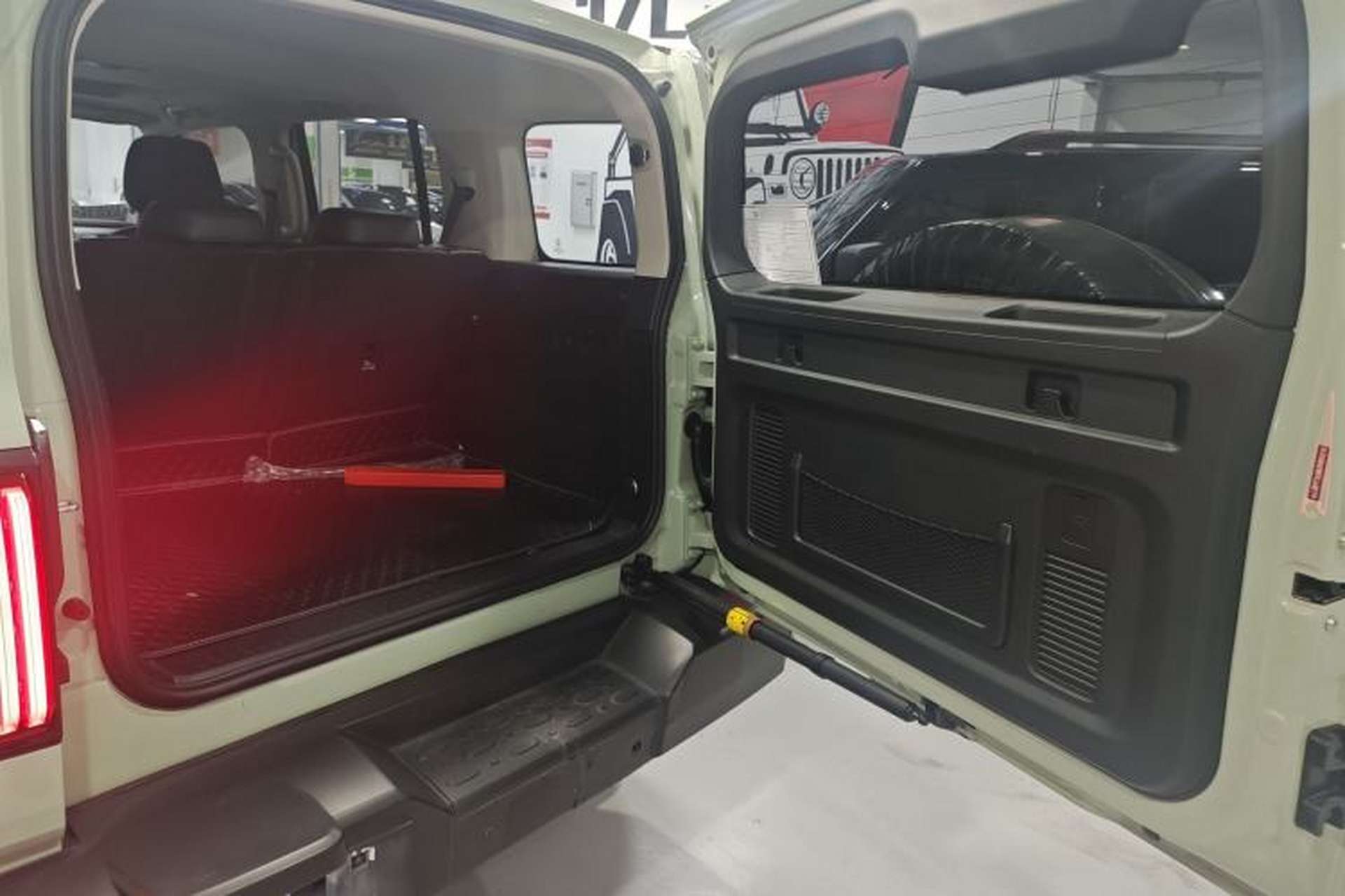 Used Tank 300 2021 City Edition 2.0T—Truly Stylish Trunk