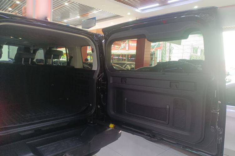 Used Tank 300 2021 Off-Road Edition 2.0T Conqueror Trunk