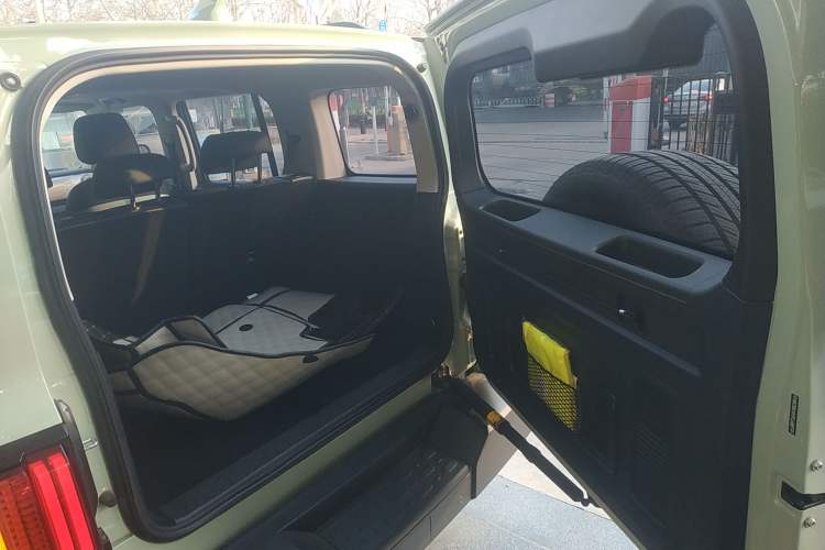 Used Tank 300 2021 City Edition 2.0T—Truly Stylish Trunk
