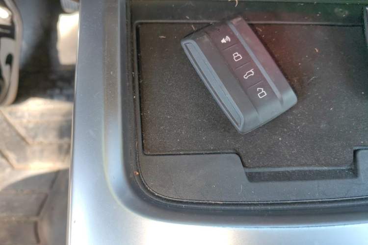 Used Tank 300 2021 City Edition 2.0T—Truly Stylish Vehicle Key