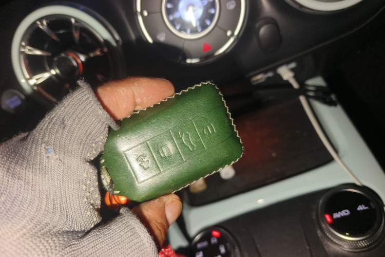 Used Tank 300 2021 City Edition 2.0T—Truly Stylish Vehicle Key