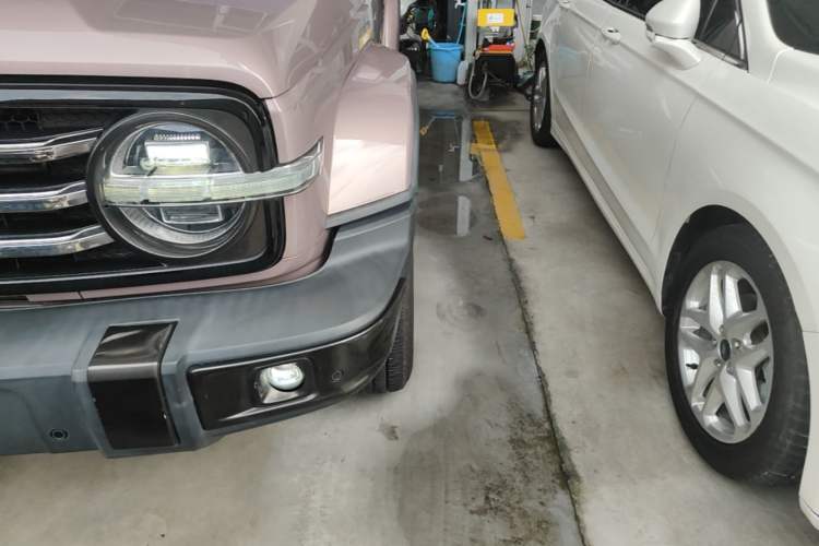 Used Tank 300 2021 City Edition 2.0T—Truly Stylish Left Front Headlight
