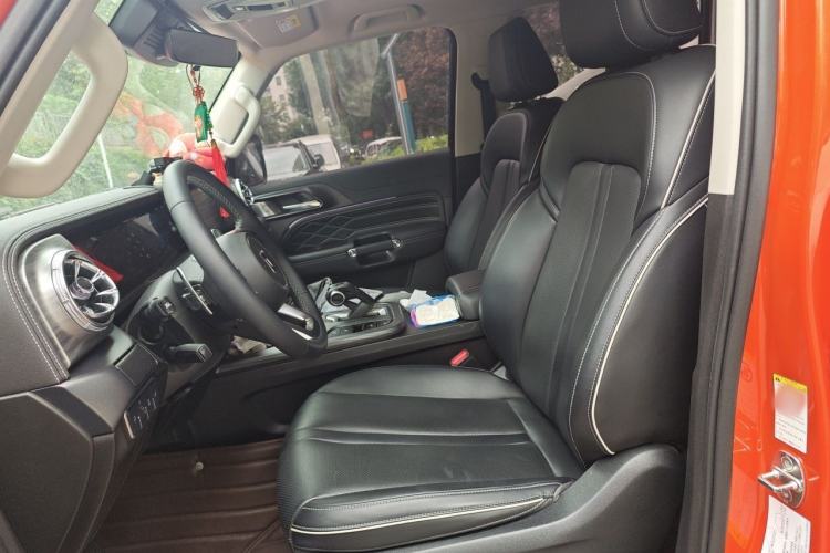 Used Tank 300 2021 Off-Road Edition 2.0T Conqueror Left Front Seat