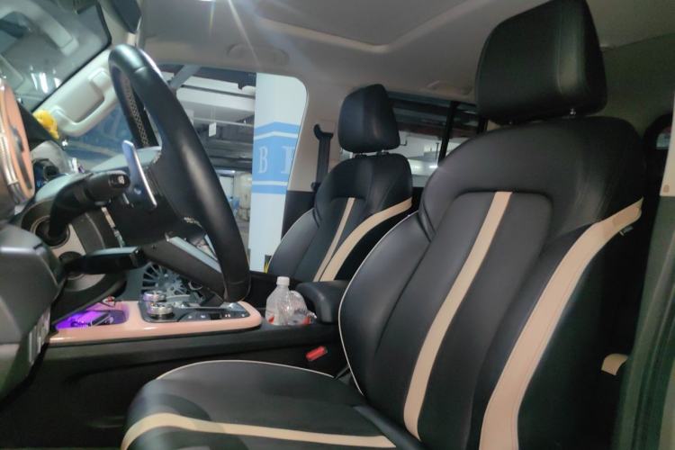 Used Tank 300 2021 City Edition 2.0T—Truly Stylish Left Front Seat