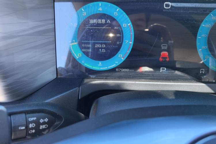 Used Tank 300 2021 City Edition 2.0T—Truly Stylish Odometer Close Up