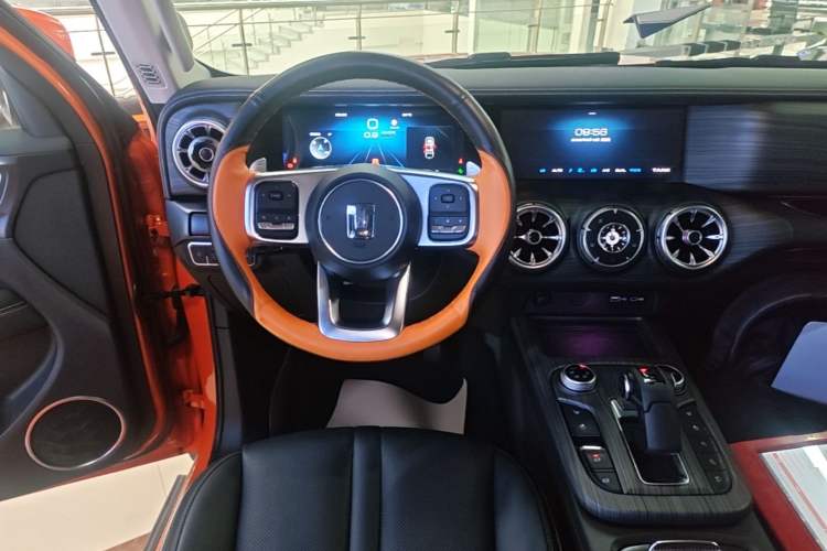 Used Tank 300 2021 City Edition 2.0T—Truly Stylish Audio And AC Panel