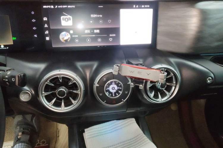 Used Tank 300 2021 Off-Road Edition 2.0T Challenger Audio And AC Panel