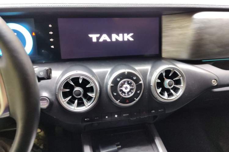 Used Tank 300 2021 Off-Road Edition 2.0T Conqueror Audio And AC Panel