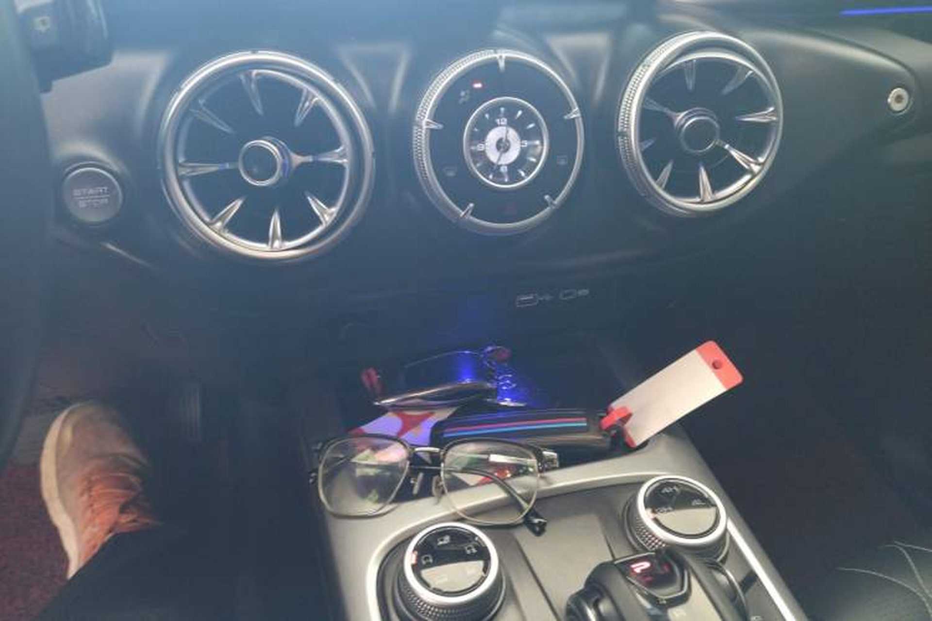 Used Tank 300 2021 Off-Road Edition 2.0T Challenger Audio And AC Panel