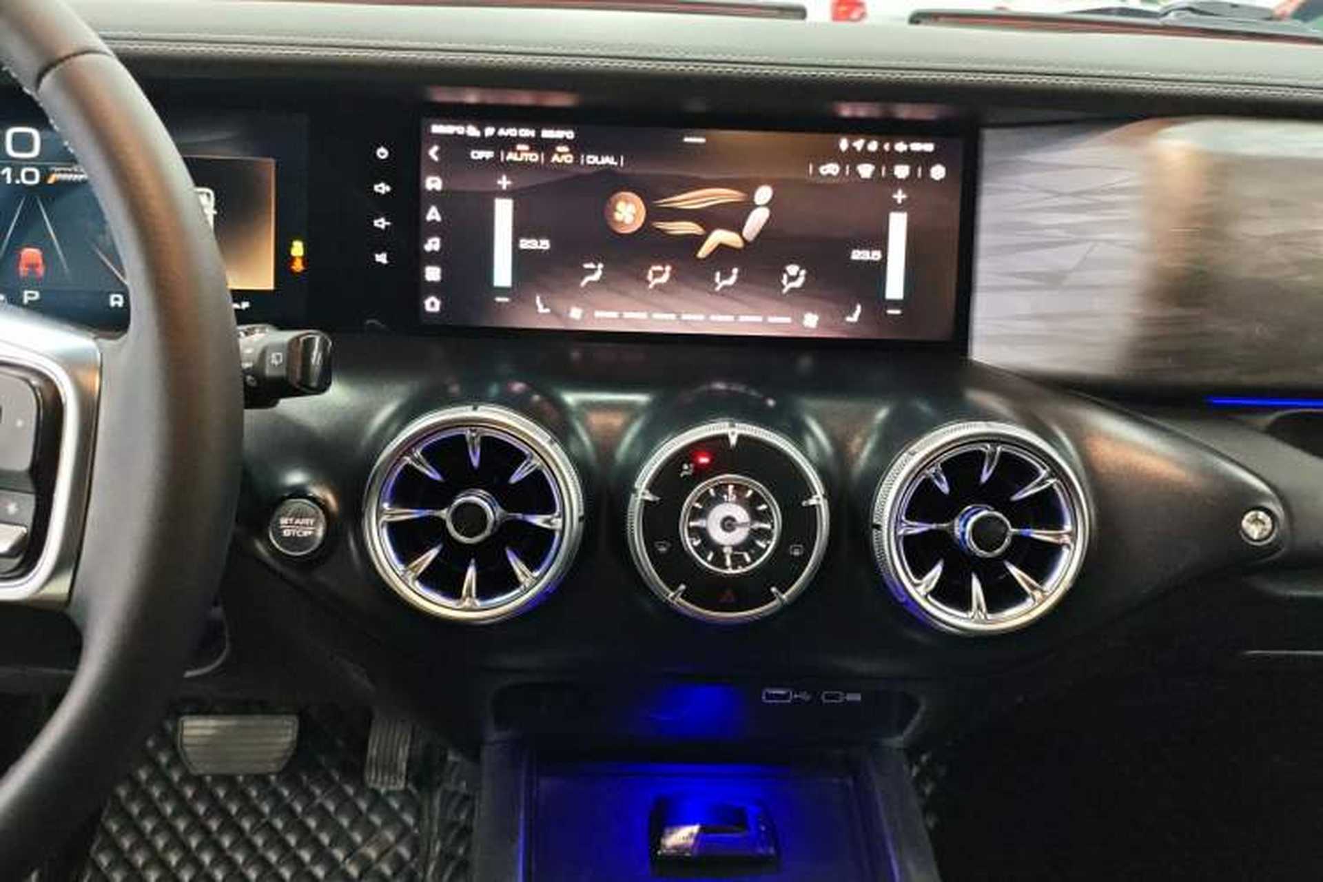 Used Tank 300 2021 Off-Road Edition 2.0T Conqueror Audio And AC Panel