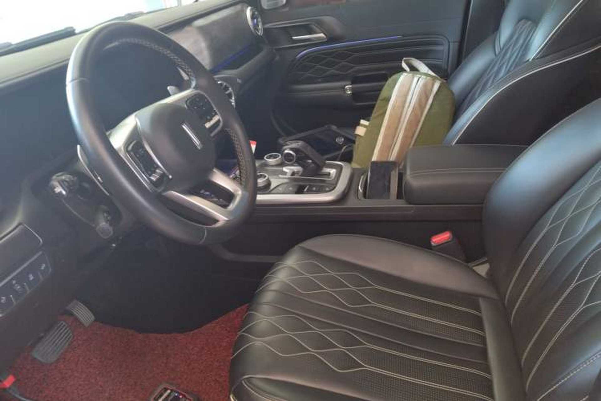 Used Tank 300 2021 Off-Road Edition 2.0T Challenger Driver Seat