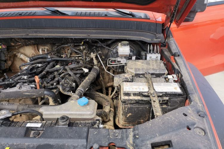 Used Tank 300 2021 Explorer 2.0T Off-Road Edition Engine Bay Left