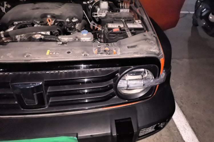 Used Tank 300 2021 Off-Road Edition 2.0T Conqueror Engine Bay Left