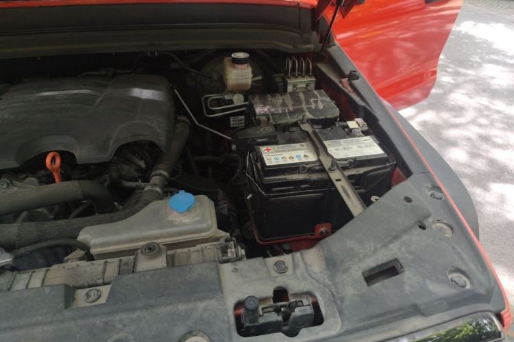 Used Tank 300 2021 Off-Road Edition 2.0T Conqueror Engine Bay Left