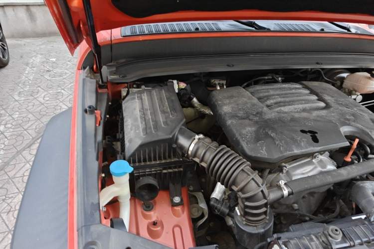 Used Tank 300 2021 Off-Road Edition 2.0T Conqueror Engine Bay Right